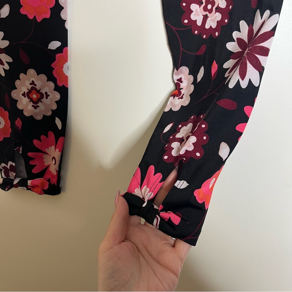 Kate Spade beyond Yoga leaf bow yoga capri leggings - Picture 5 of 9